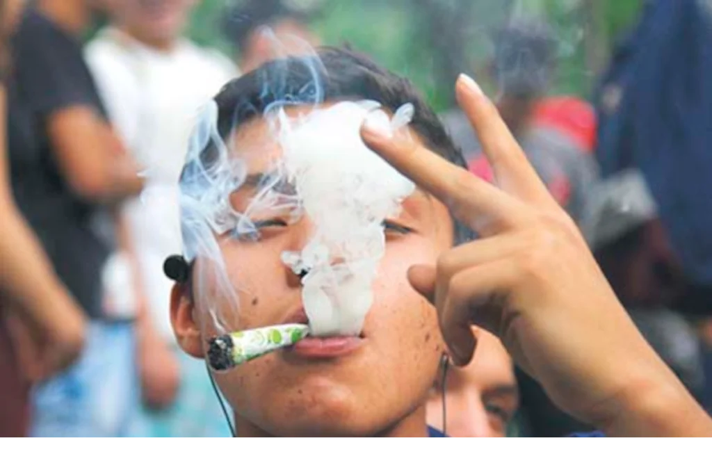 Tratamiento deshabituación de drogas menores 2021 3 Consumo drogas en menores